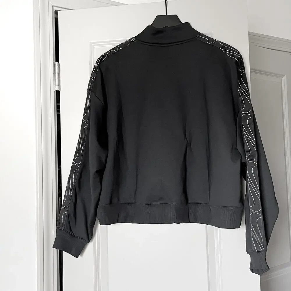 Not Available - Picture 7 of 12
